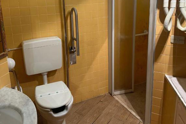 bagno-disabili bagno-disabili